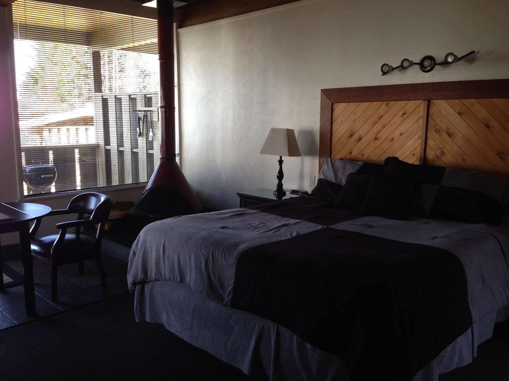 Fort Ross Lodge Jenner Kültér fotó
